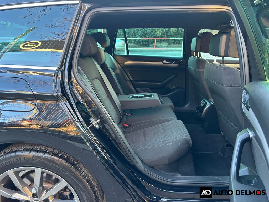 Volkswagen Passat 2.0TDi/2021/R-LINE,1MAJ,DPH-ZÁRUKA24