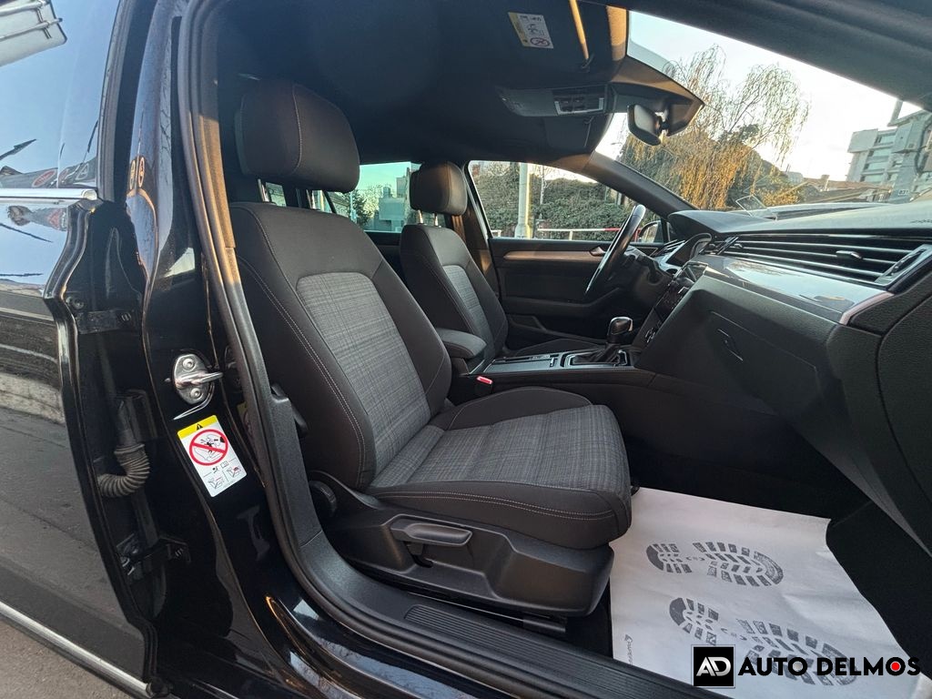 Volkswagen Passat 2.0TDi/2021/R-LINE,1MAJ,DPH-ZÁRUKA24