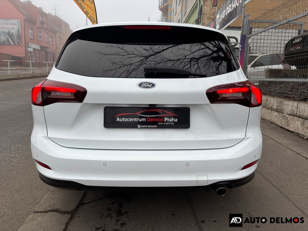 Ford Focus 1.5 EcoBlue Start-Stop systém COOL&CONNECT