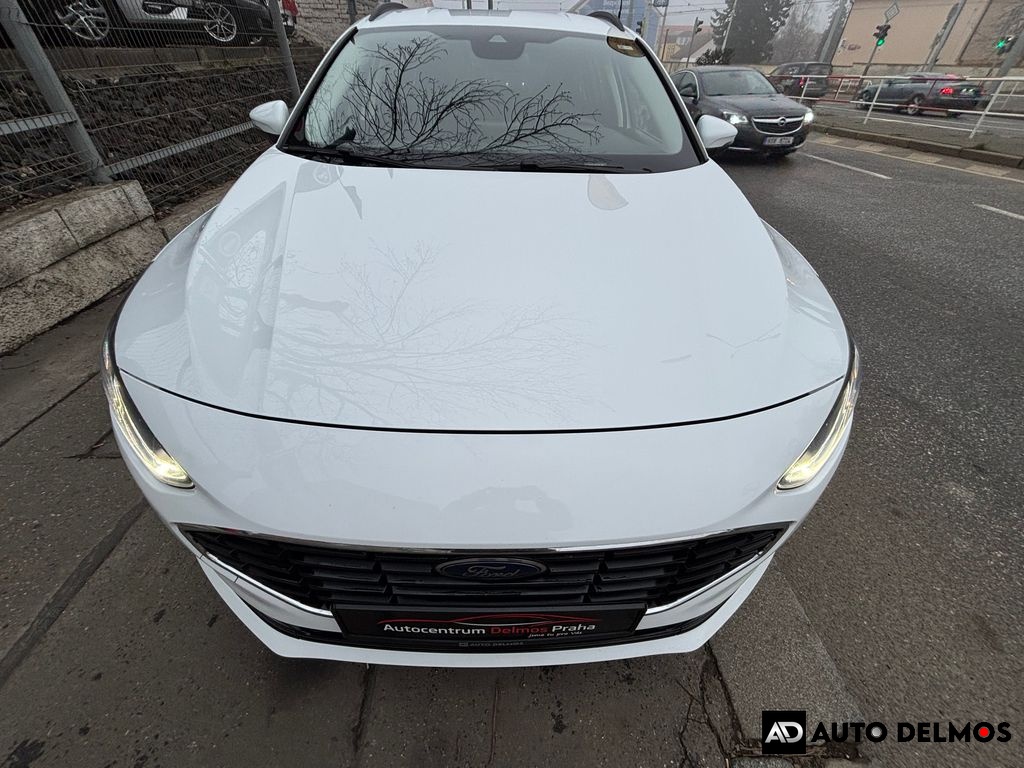 Ford Focus 1.5 EcoBlue Start-Stop systém COOL&CONNECT