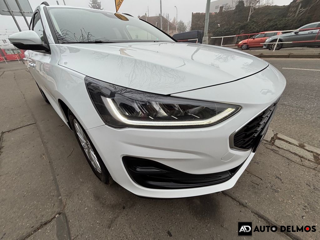 Ford Focus 1.5 EcoBlue Start-Stop systém COOL&CONNECT