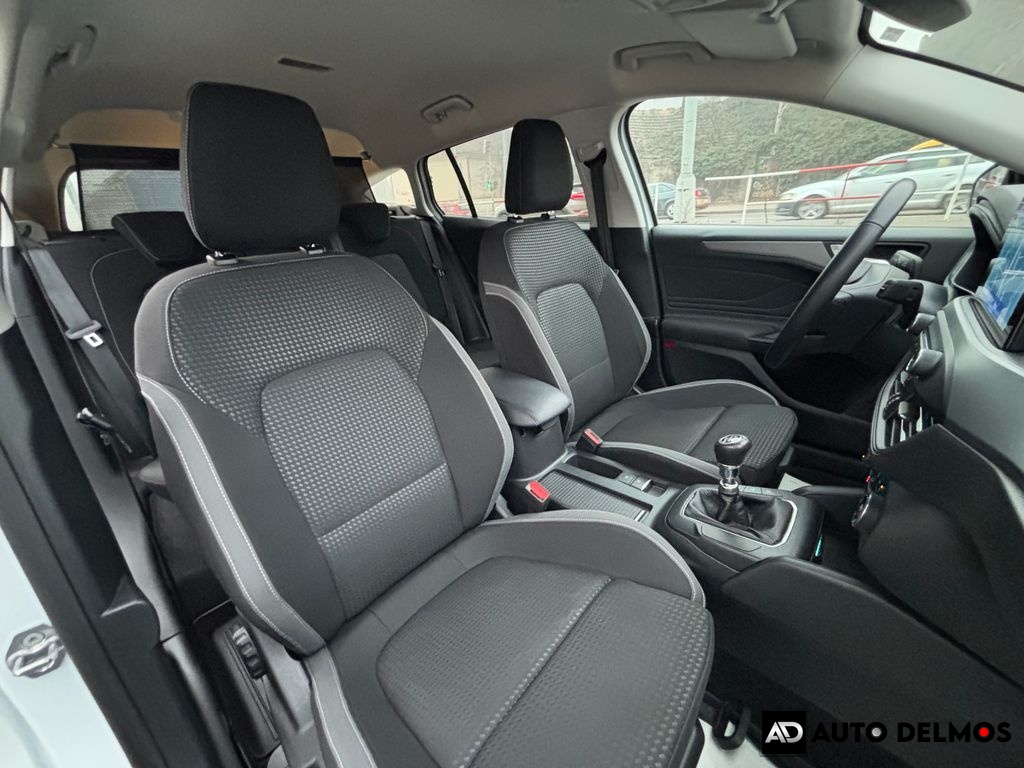 Ford Focus 1.5 EcoBlue Start-Stop systém COOL&CONNECT