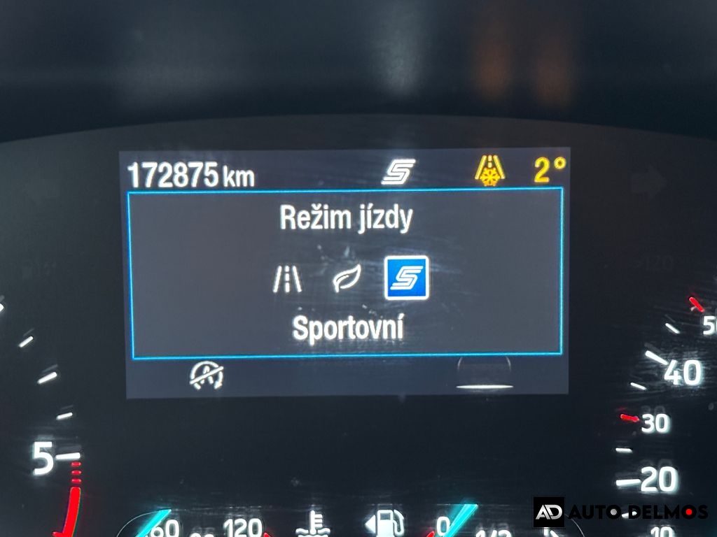 Ford Focus 1.5 EcoBlue Start-Stop systém COOL&CONNECT