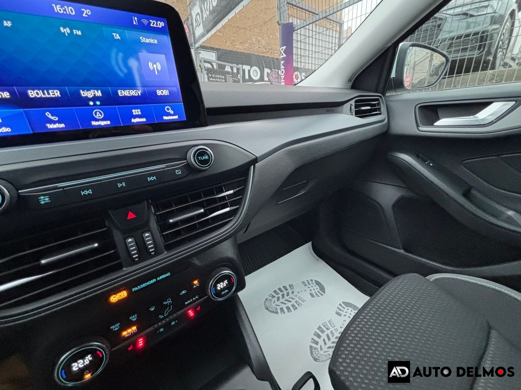 Ford Focus 1.5 EcoBlue Start-Stop systém COOL&CONNECT