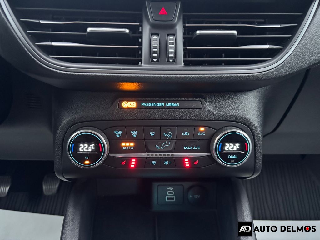 Ford Focus 1.5 EcoBlue Start-Stop systém COOL&CONNECT