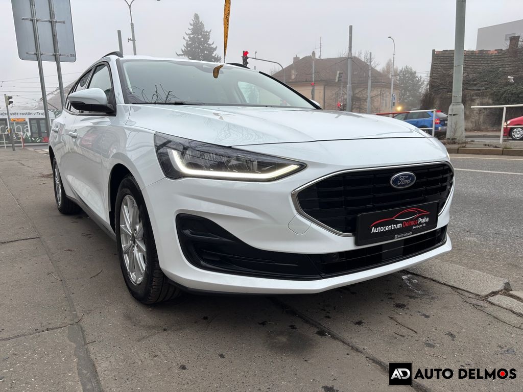 Ford Focus 1.5 EcoBlue Start-Stop systém COOL&CONNECT