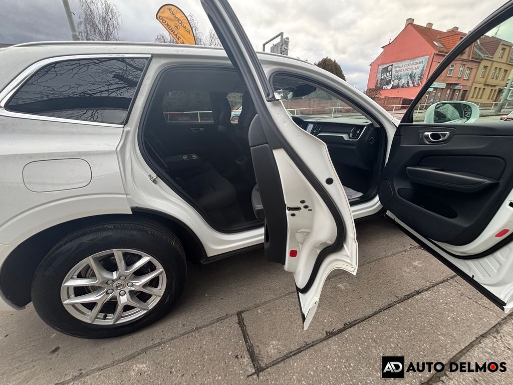 Volvo XC60 B4/2022/1MAJ.AT,TAŽ,MOMENTUM PRO -ZÁRUKA 24MĚS