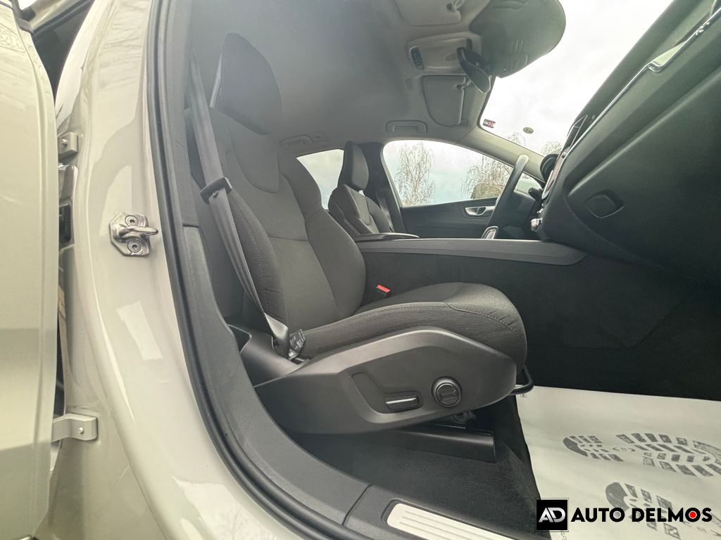 Volvo XC60 B4/2022/1MAJ.AT,TAŽ,MOMENTUM PRO -ZÁRUKA 24MĚS