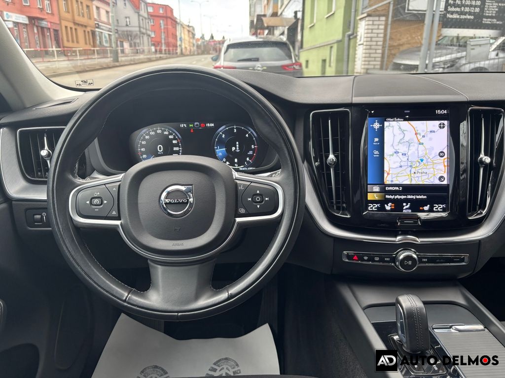 Volvo XC60 B4/2022/1MAJ.AT,TAŽ,MOMENTUM PRO -ZÁRUKA 24MĚS