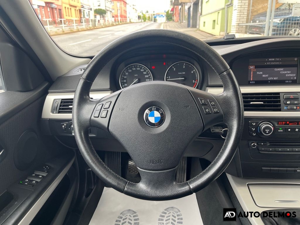 BMW 320 320d/2010/MAN6-2MAJ