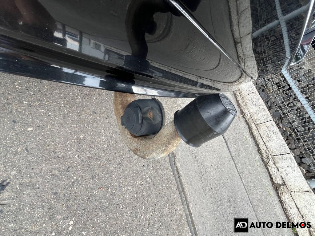 BMW 320 320d/2010/MAN6-2MAJ