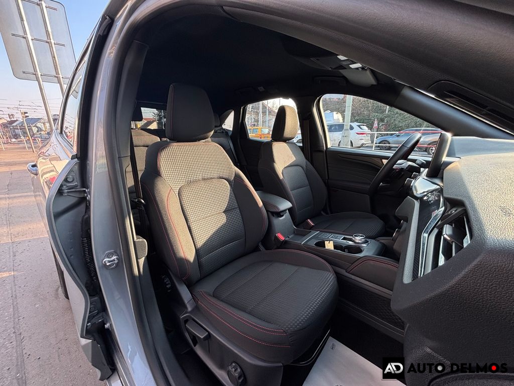 Ford Kuga 1.5EB/2023/ST-LINE,1MAJ-ZÁRUKA24MĚS