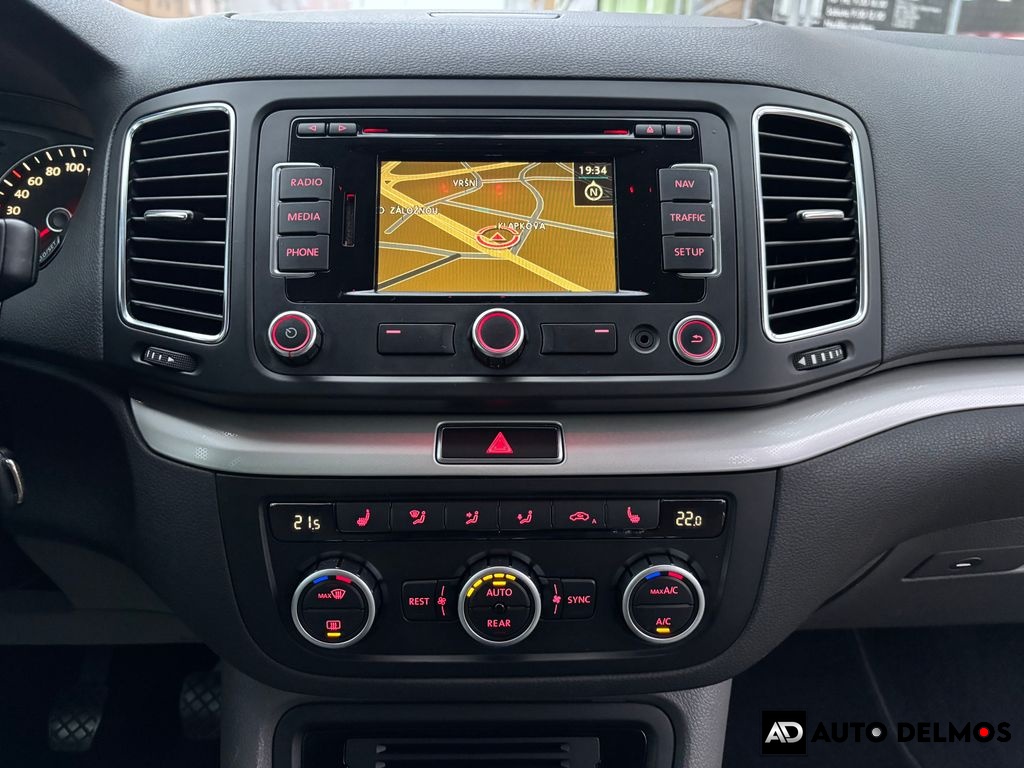 Seat Alhambra 2.0TDi-103kW/STYLE/7MÍST/MAN6/KAMERA/ECOMOTIVE