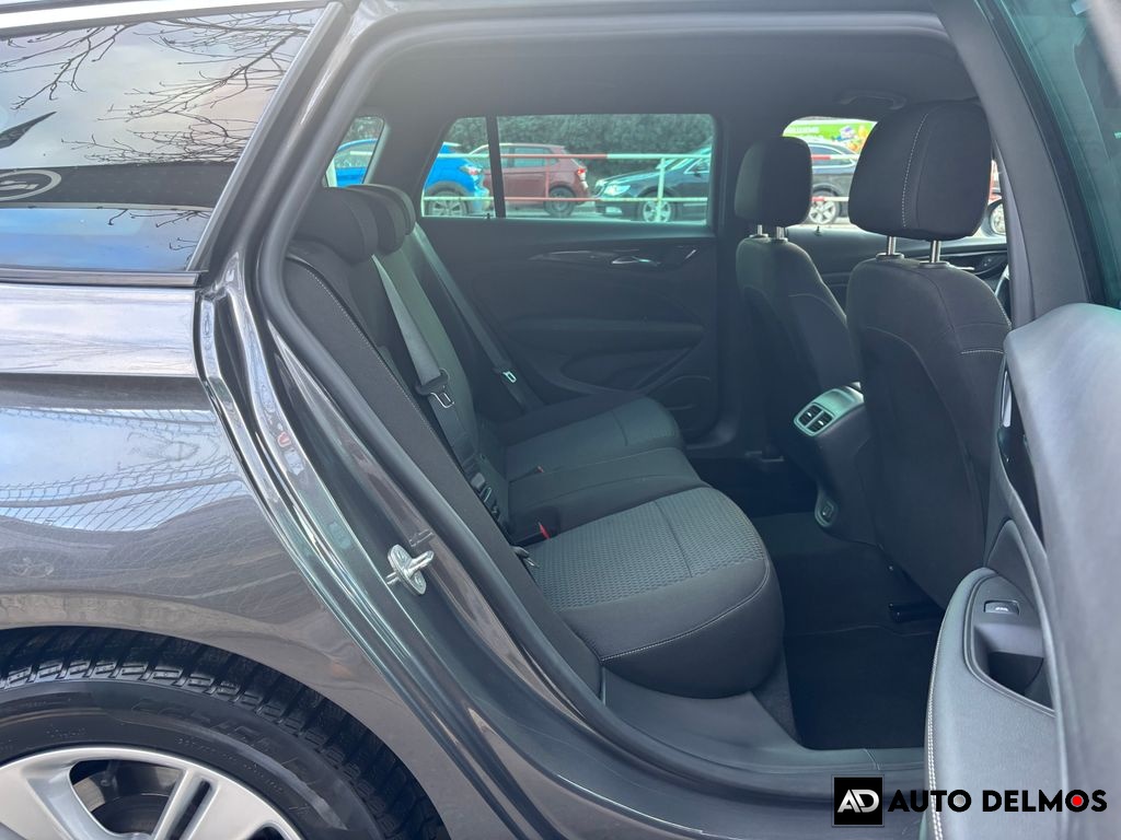 Opel Insignia 2.0CDTi/2022/1MAJ,AT8,SPORT-ZÁRUKA24MĚS