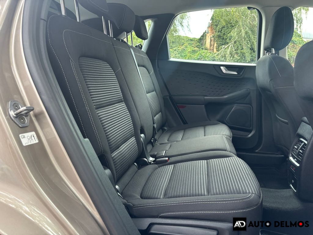 Ford Kuga 2.0EB-140KW/2021/TITANIUM,CZ,1MAJ,ZÁRUKA 24MĚS