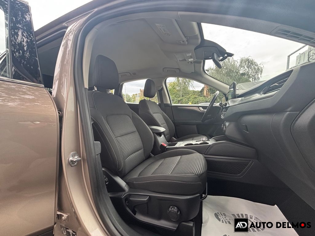 Ford Kuga 2.0EB-140KW/2021/TITANIUM,CZ,1MAJ,ZÁRUKA 24MĚS