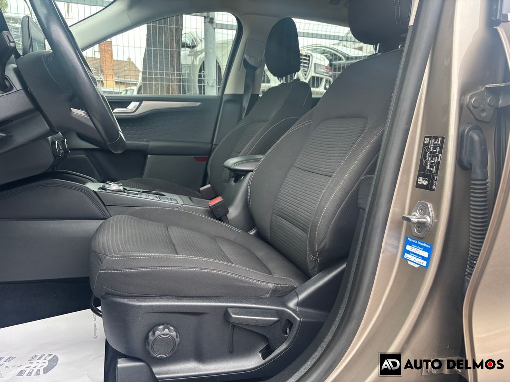 Ford Kuga 2.0EB-140KW/2021/TITANIUM,CZ,1MAJ,ZÁRUKA 24MĚS