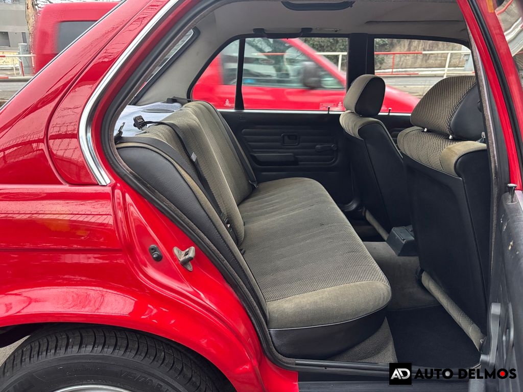 BMW 318 318i/1986/2MAJITEL-GARÁŽ