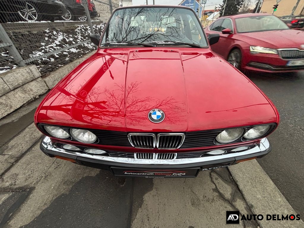 BMW 318 318i/1986/2MAJITEL-GARÁŽ