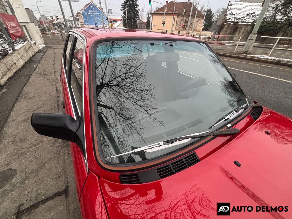 BMW 318 318i/1986/2MAJITEL-GARÁŽ