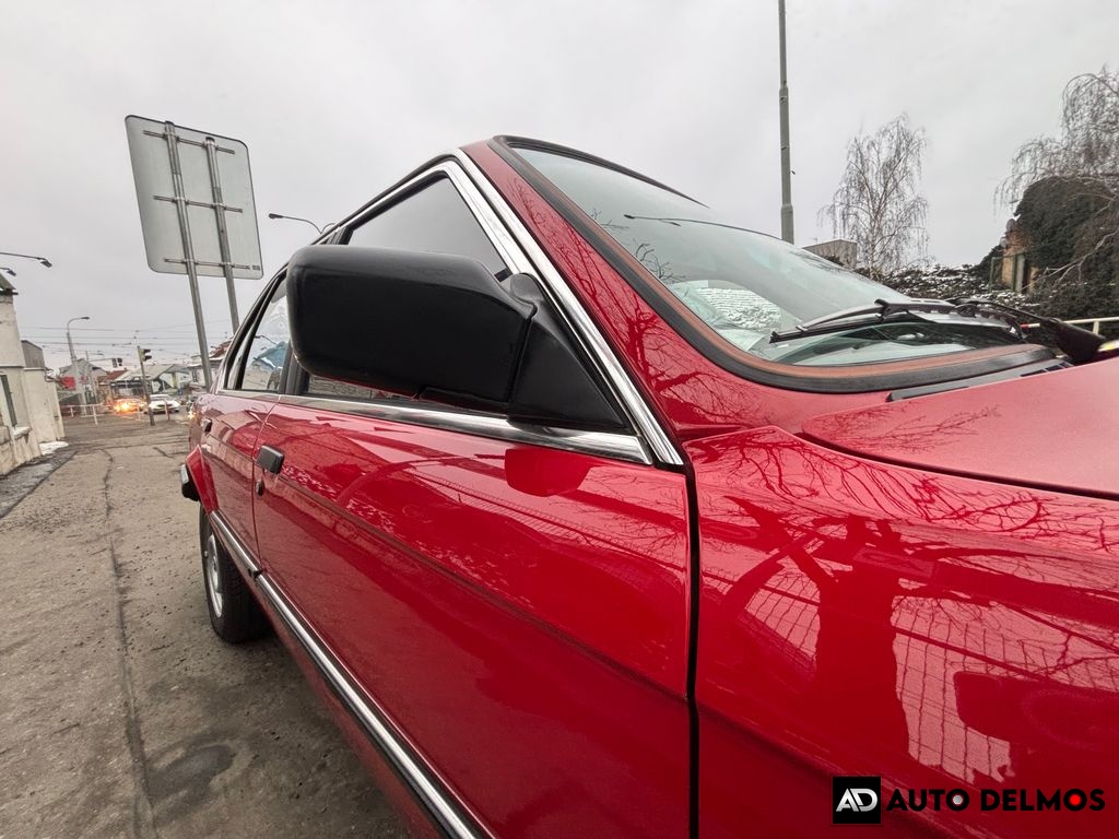 BMW 318 318i/1986/2MAJITEL-GARÁŽ