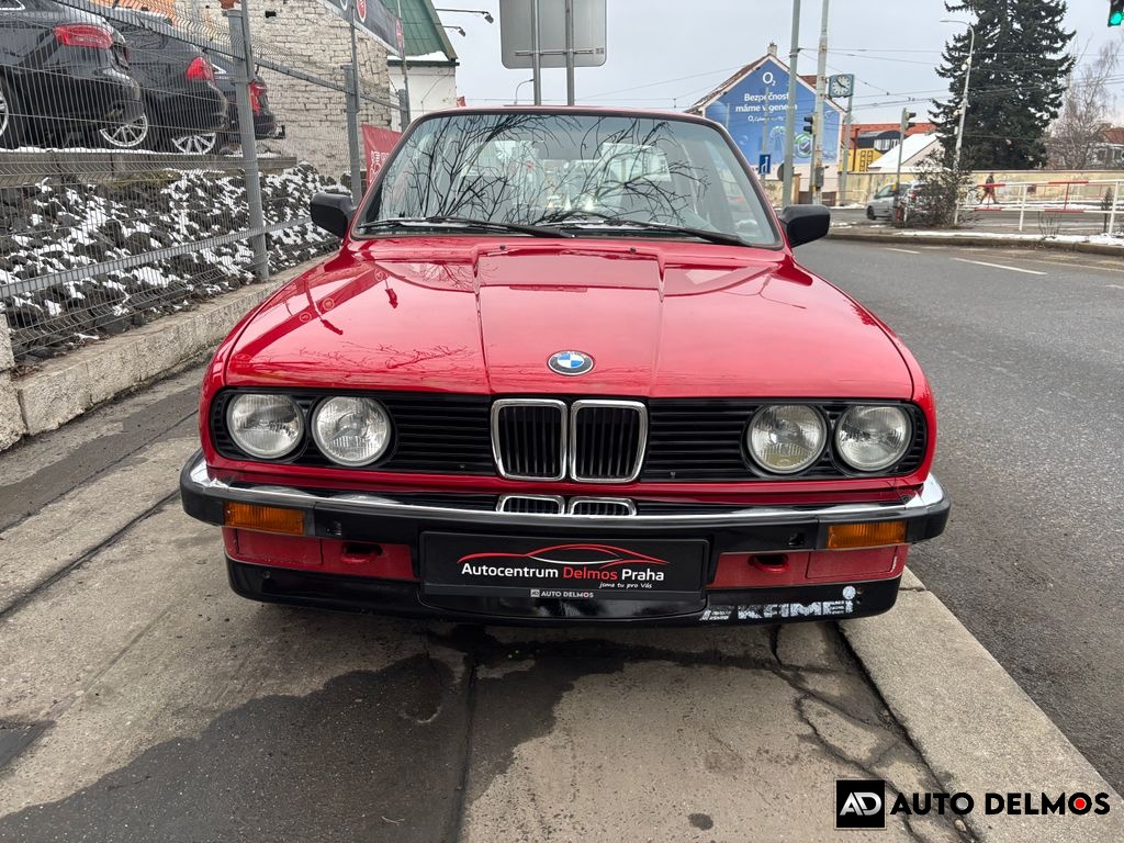 BMW 318 318i/1986/2MAJITEL-GARÁŽ