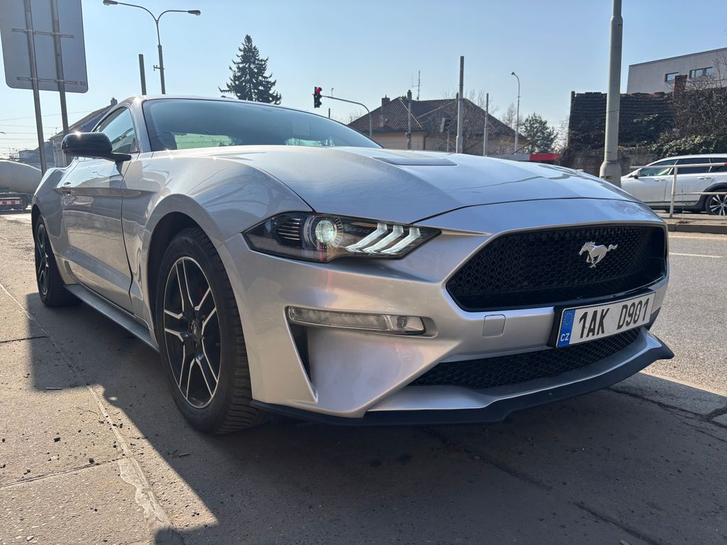 [1FA6P8TH3J5156078] Ford Mustang 2.3